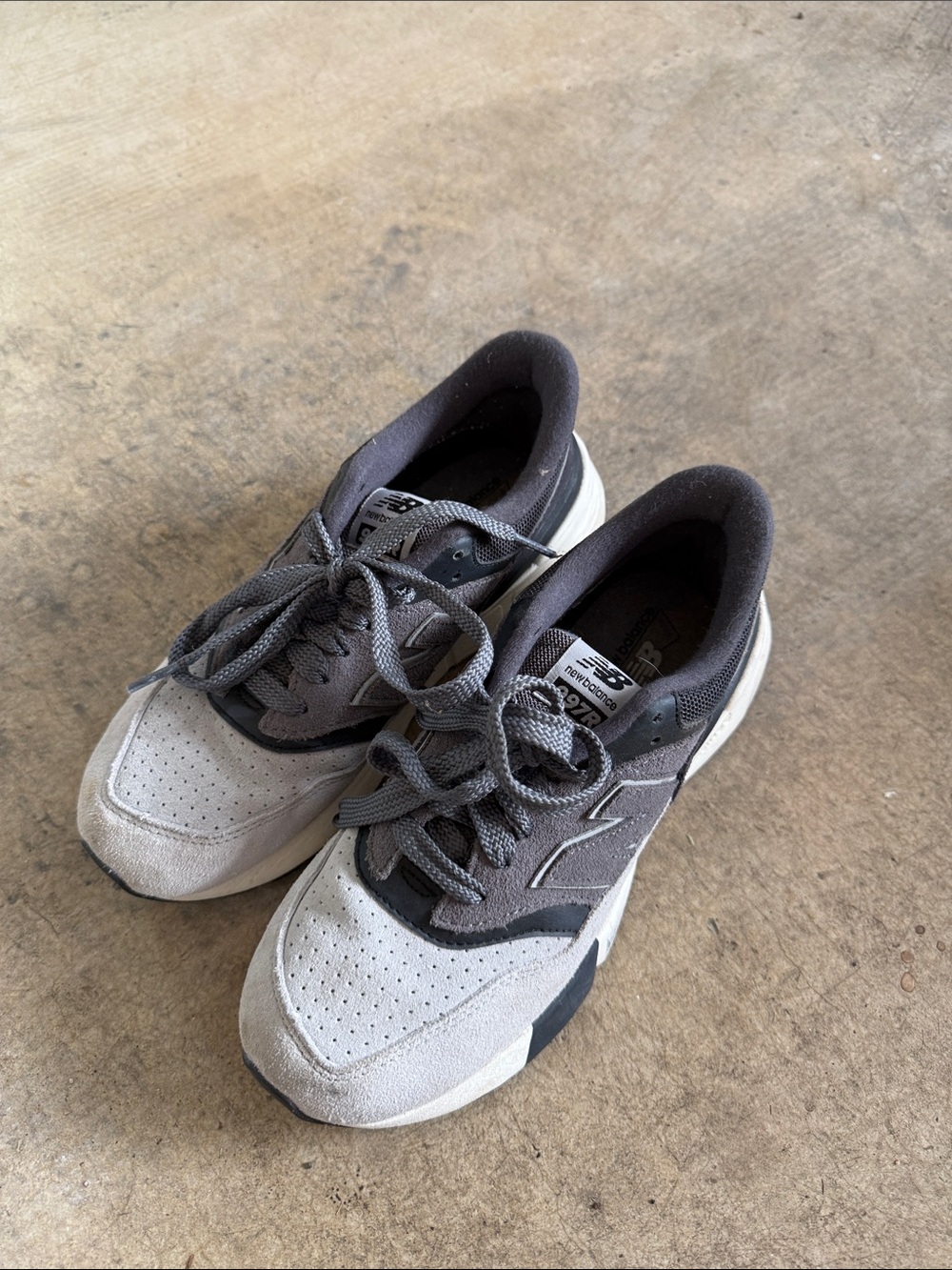 New Balance Gray and Black Suede Mesh Athletic Sneakers
